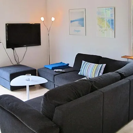 Two-bedroom Holiday In Vaeggerlose 31