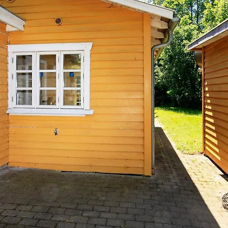 Two-bedroom Holiday In Vaeggerlose 31 * Bøtø By